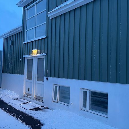 Akureyri Apartments Bagian luar foto