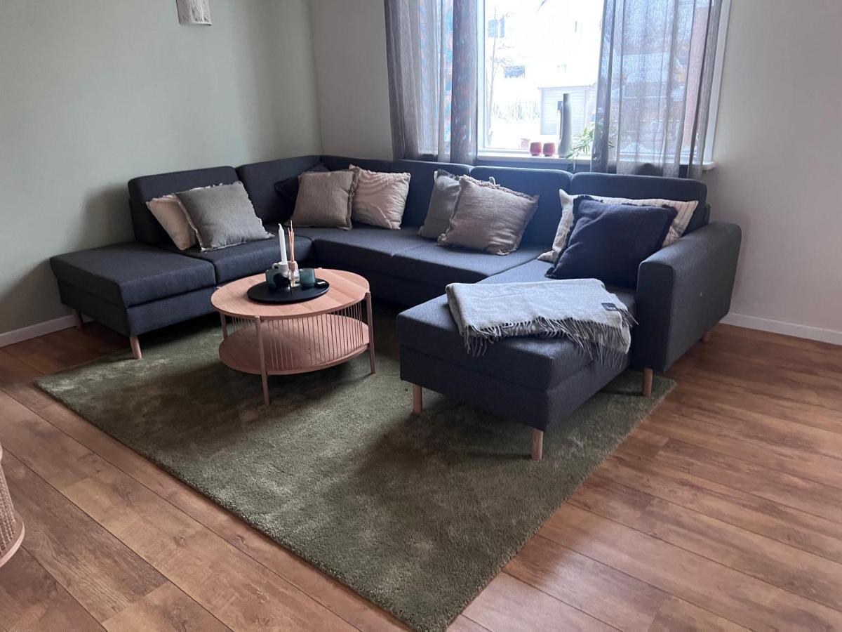 Akureyri Apartments Bagian luar foto