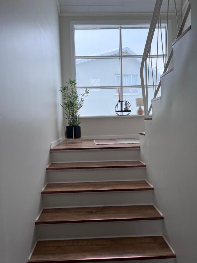 Akureyri Apartments Bagian luar foto