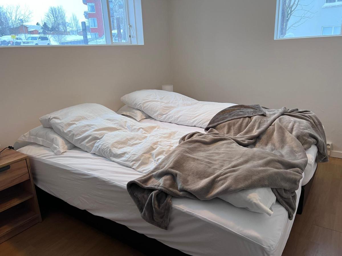 Akureyri Apartments Bagian luar foto
