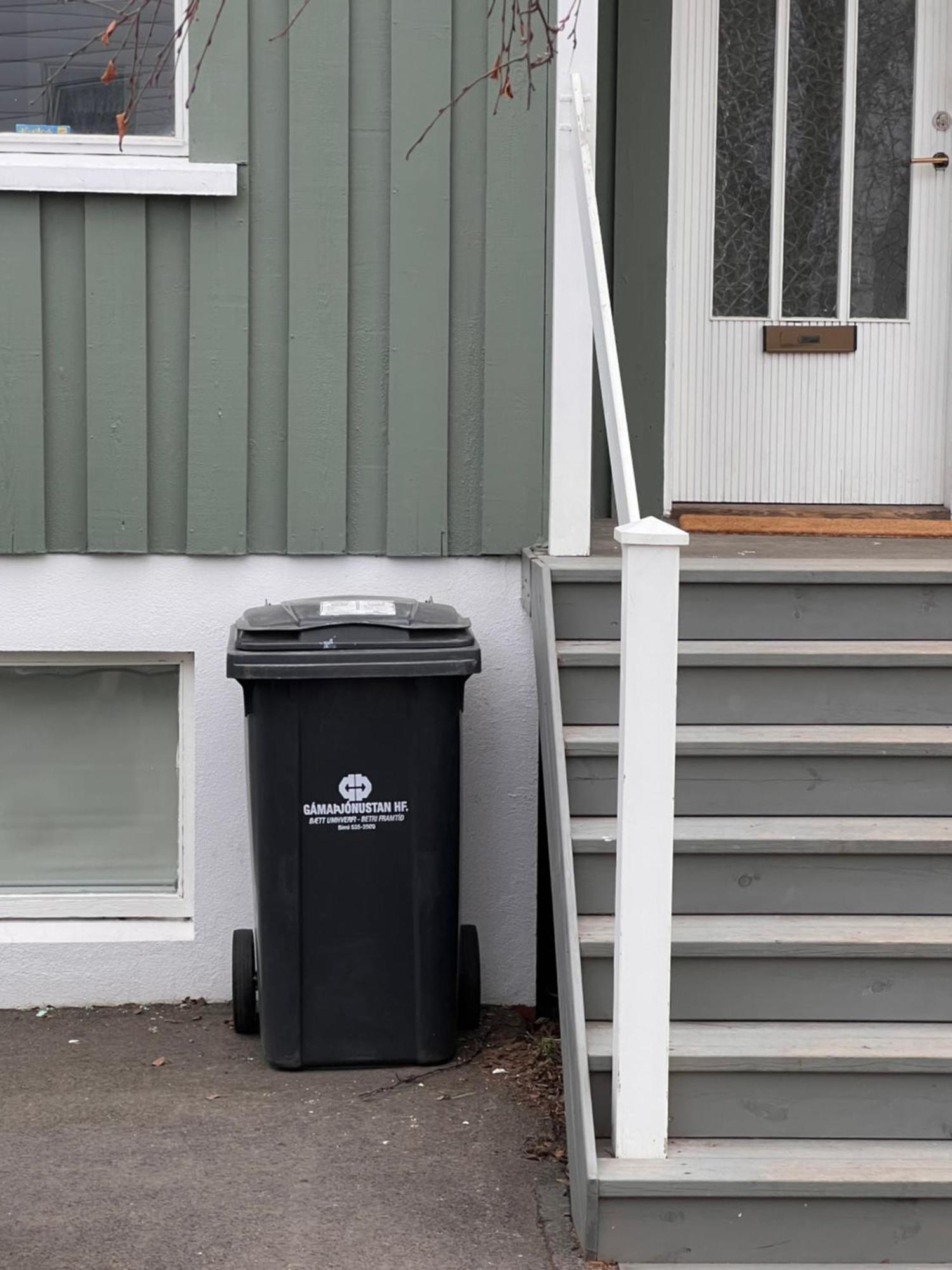 Akureyri Apartments Bagian luar foto